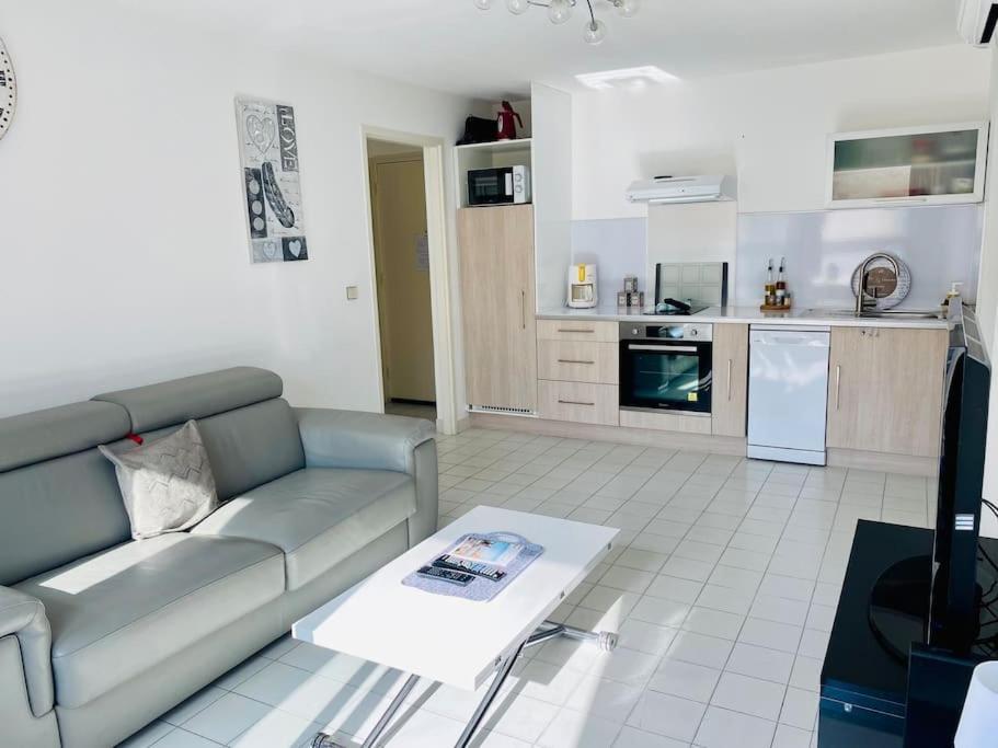 Apartamento "Beausoleil" T2 Lumineux, Parking, Clim, Wifi Sète Exterior foto