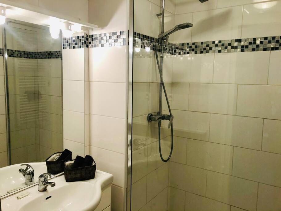 Apartamento "Beausoleil" T2 Lumineux, Parking, Clim, Wifi Sète Exterior foto